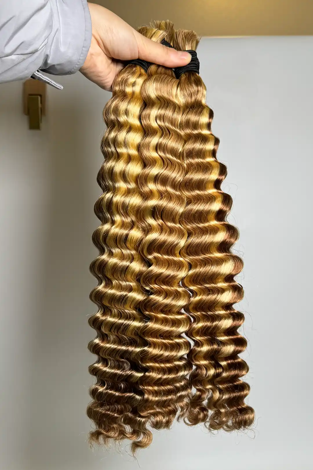 #27/30/613 Piano Color Deep Wave Bulk Hair for Braiding BU56 - Image 4