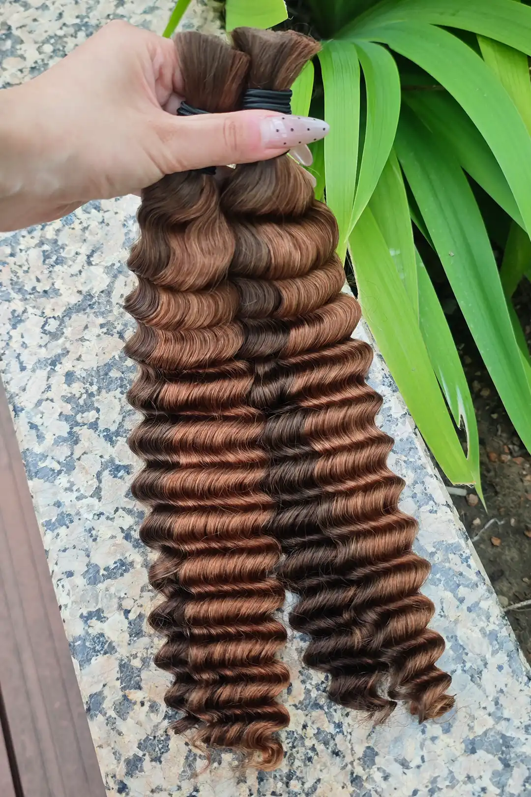 Bulk Hair Piano Color #4/#30 Deep Wave for Braiding BU29 - Image 3