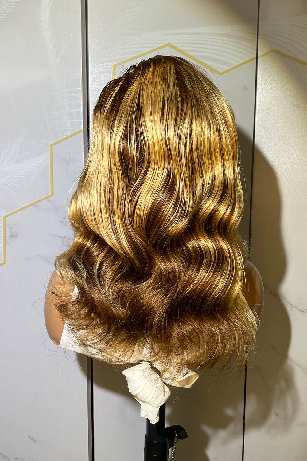 Designer Wigs-13x4 Lace Front Ombre Blond Mix Colored Bob Wig - Image 3