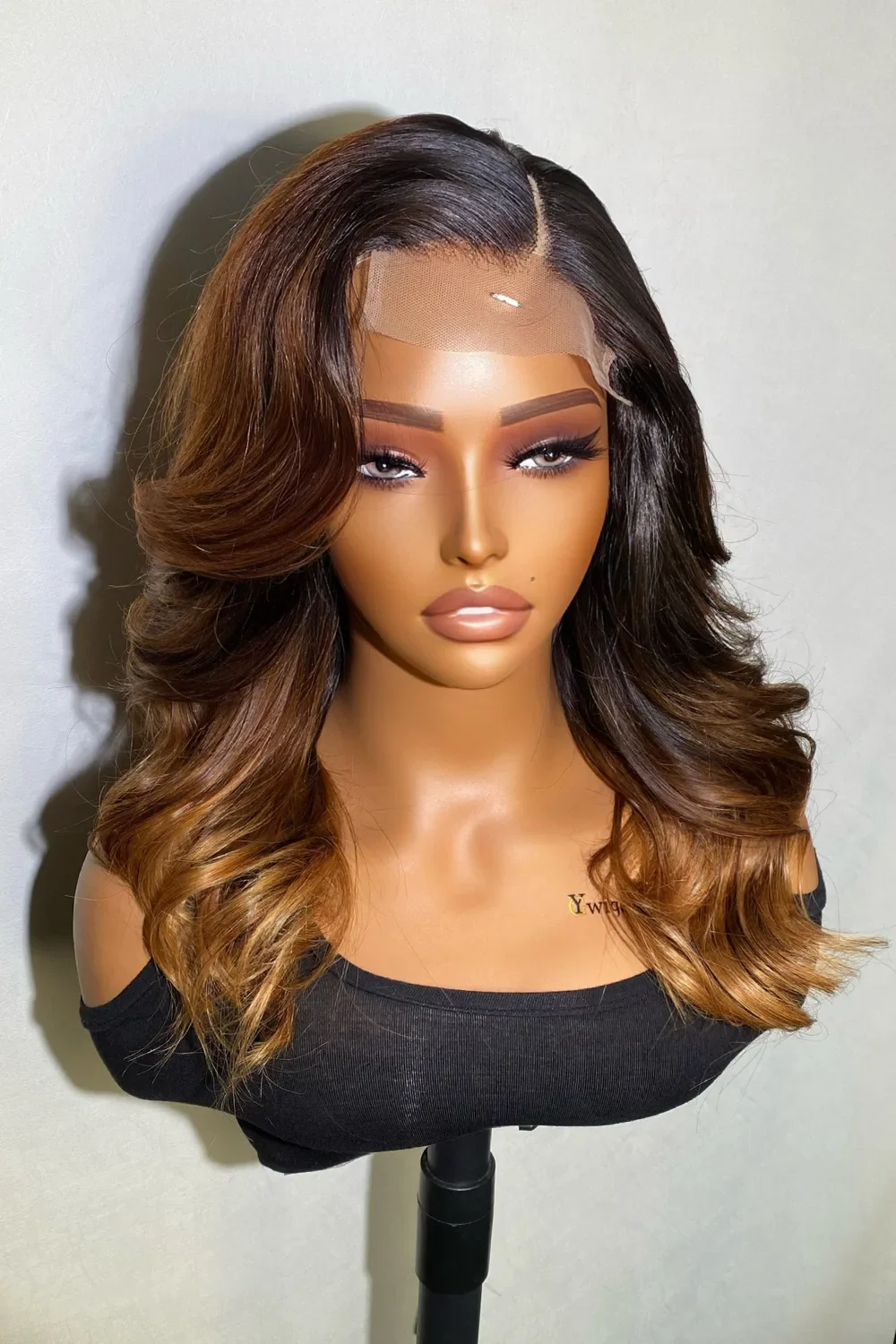 Designer Wigs-Amanda Honey Brown Highlight Ombre 4x4 Lace Wig - Image 2