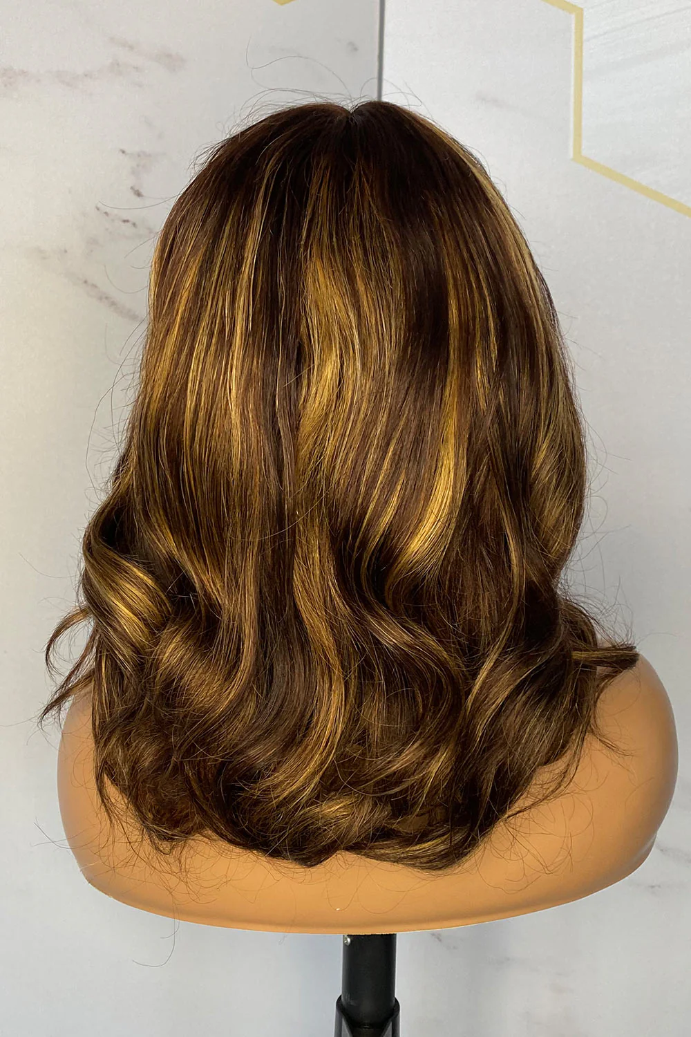 Designer Wigs-T Part Lace Wig 180% 16 Inch Highlight Wave - Image 5
